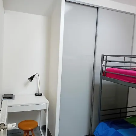 Apartment Bright 2-bedroom Between Geneva, Cern And Jura *